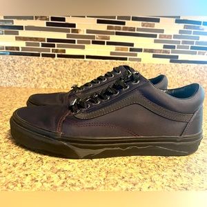 Harry Potter Deathly Hollows Vans Men’s Size 9